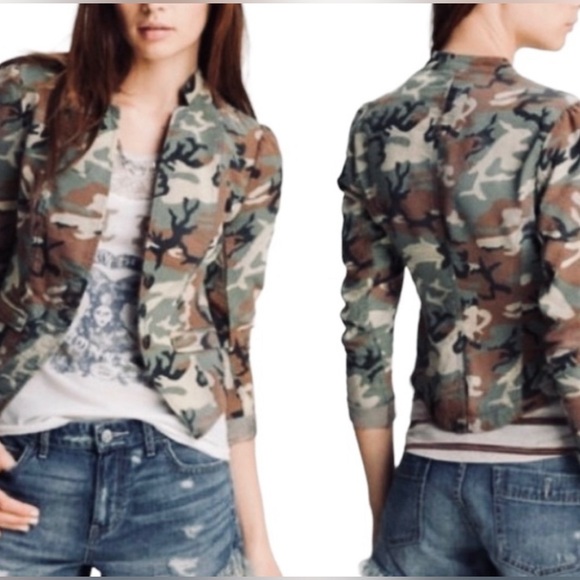 Free People cropped Camo blazer size 4 - Picture 2 of 8